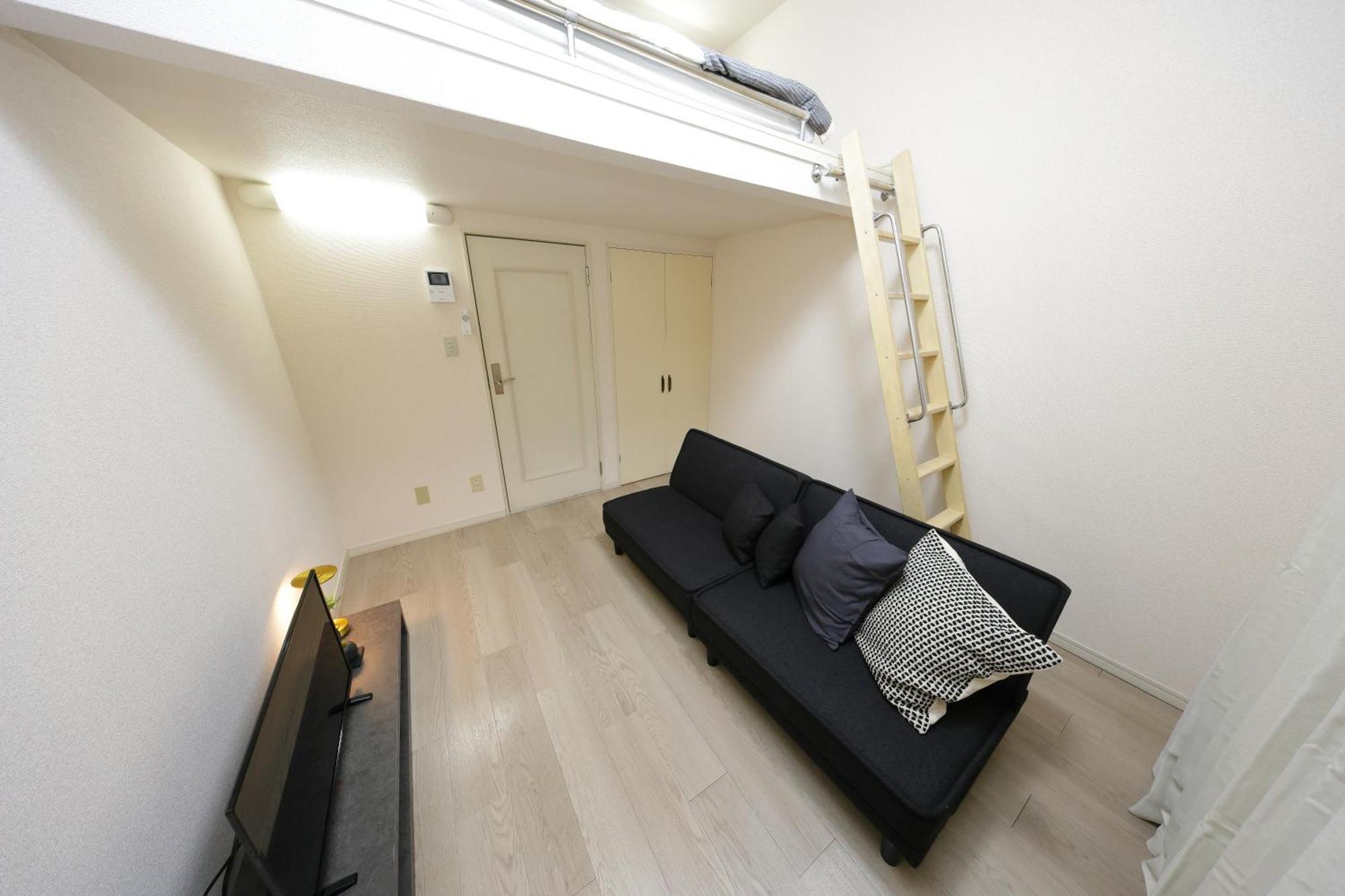 Apartment メゾンファミール成瀬 *