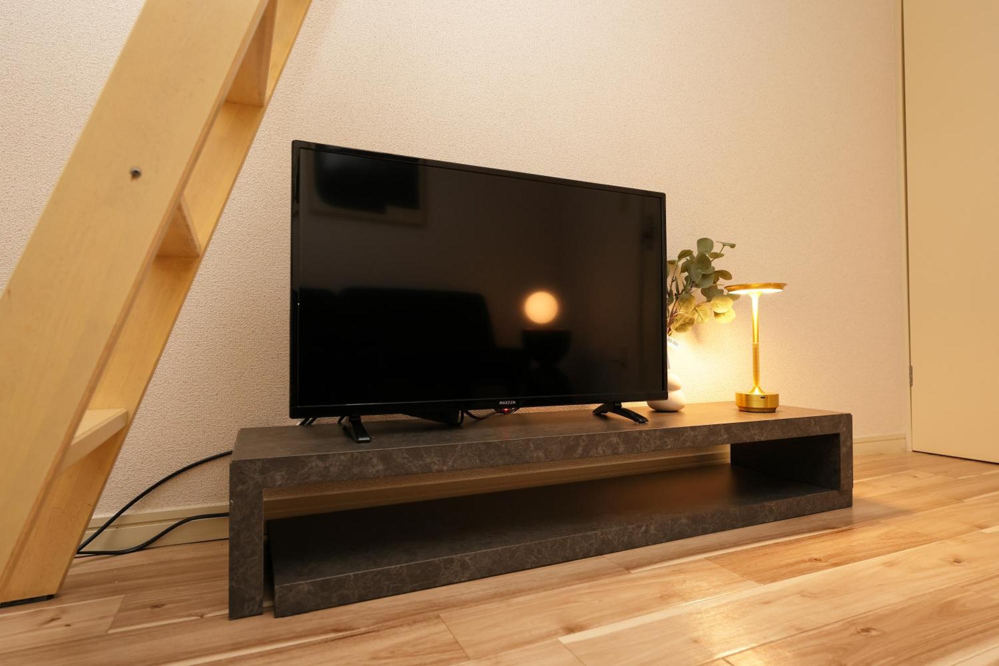 メゾンファミール成瀬 Apartment